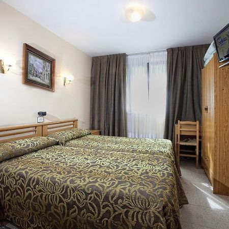 Hotel La Paz Лянес Екстериор снимка