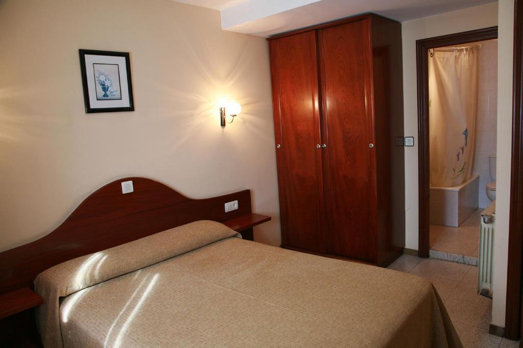 Hotel La Paz Лянес Екстериор снимка