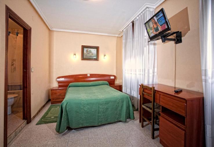 Hotel La Paz Лянес Екстериор снимка