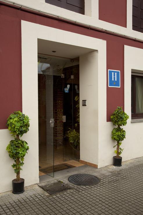 Hotel La Paz Лянес Екстериор снимка