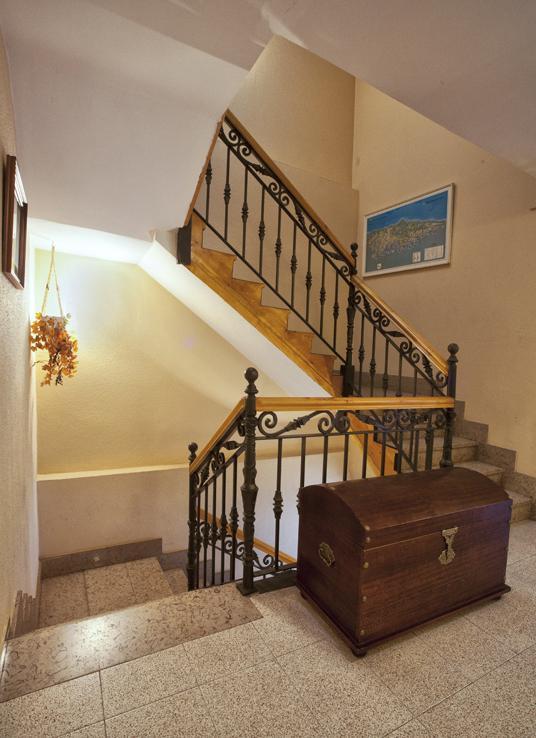 Hotel La Paz Лянес Екстериор снимка